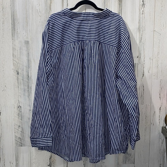 0305 Roaman’s Button Up Shirt - Picture 2 of 4